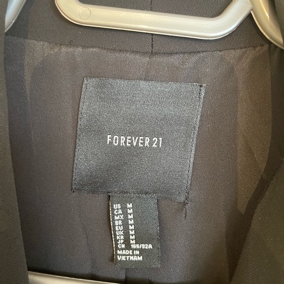 Forever 21 Draped Collar Waterfall Collar Open Black Blazer Women Size M US - Picture 4 of 4